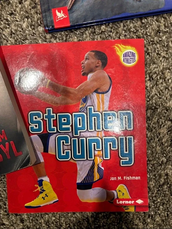 Book Bundle ! - Picture 7 of 14